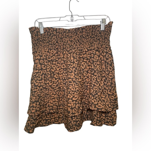 Rails Addison New NWT Animal Print Smocked Mini Skirt Size L - Picture 2 of 4
